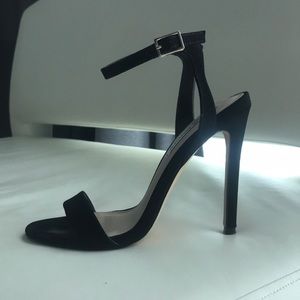 Steve Madden heels black size 6.5